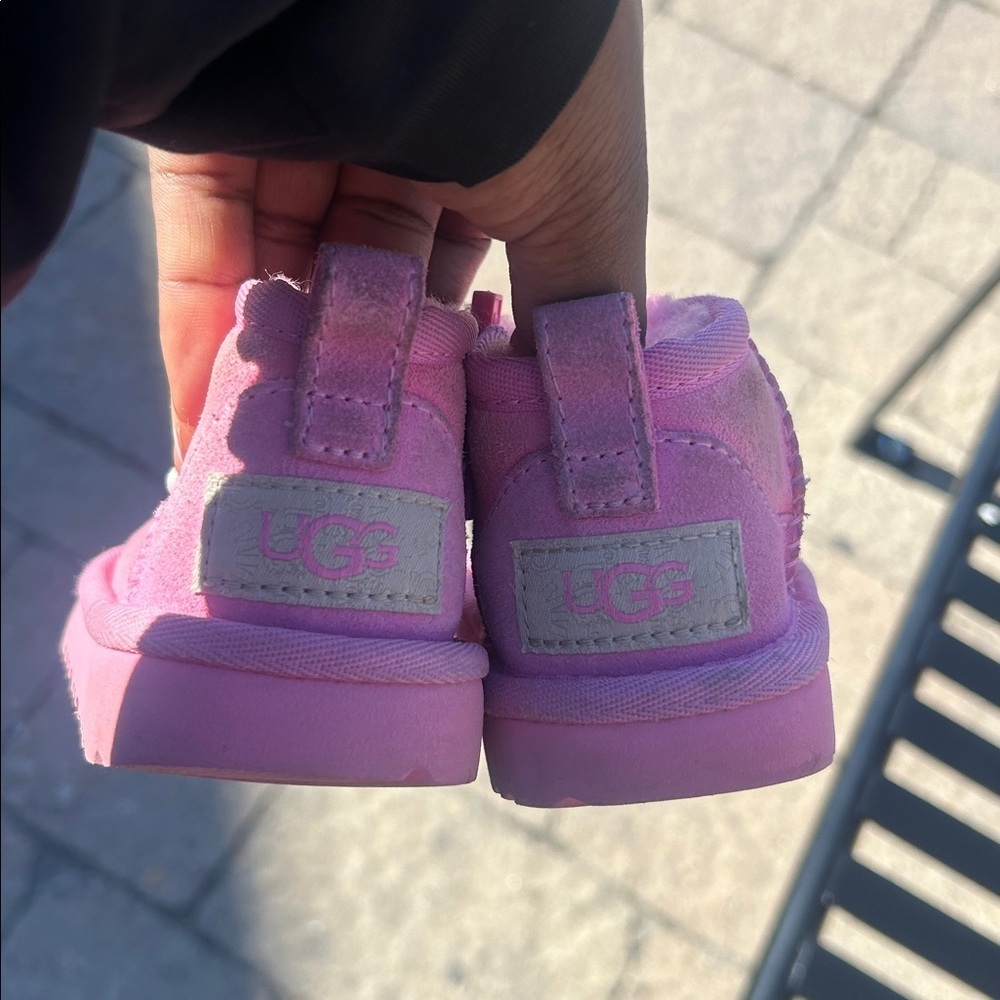 UGG Baby punkSuede Baby Booties Size 6